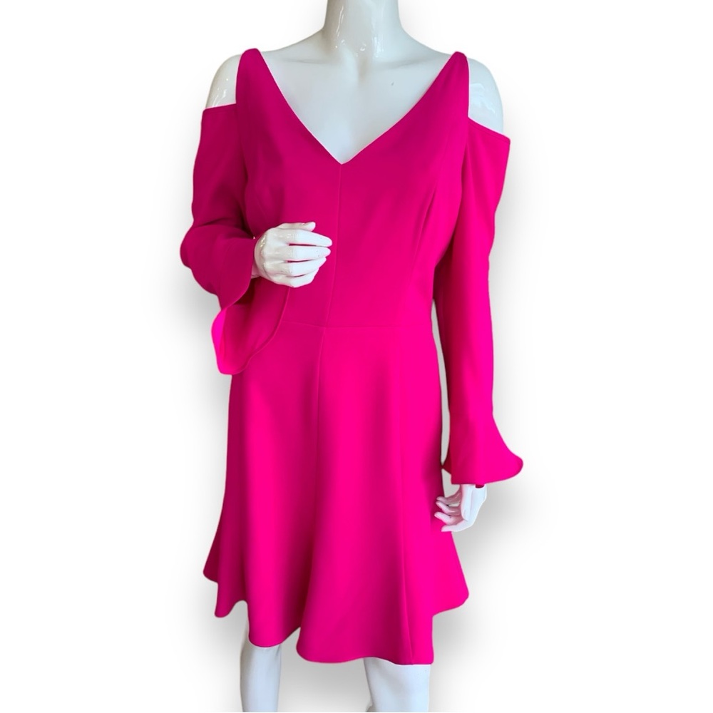 ALEXA ADMOR HOT PINK FIT & FLARE OPEN SHOULDER PARTY DRESS. WOMEN’S SIZE 12